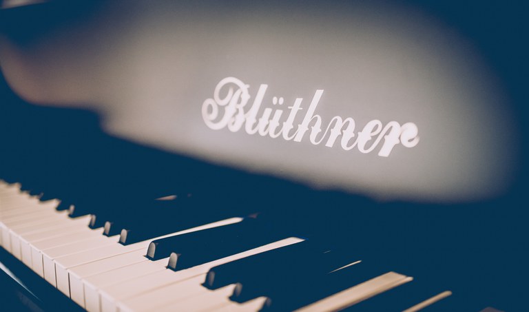 Blüthner-Flügelweihe in der Kita WELT-ENTDECKER